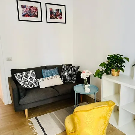Illirico 1, Casa Smartstay - Argonne, Linate, Dateo, Porta Venezia Gasthof